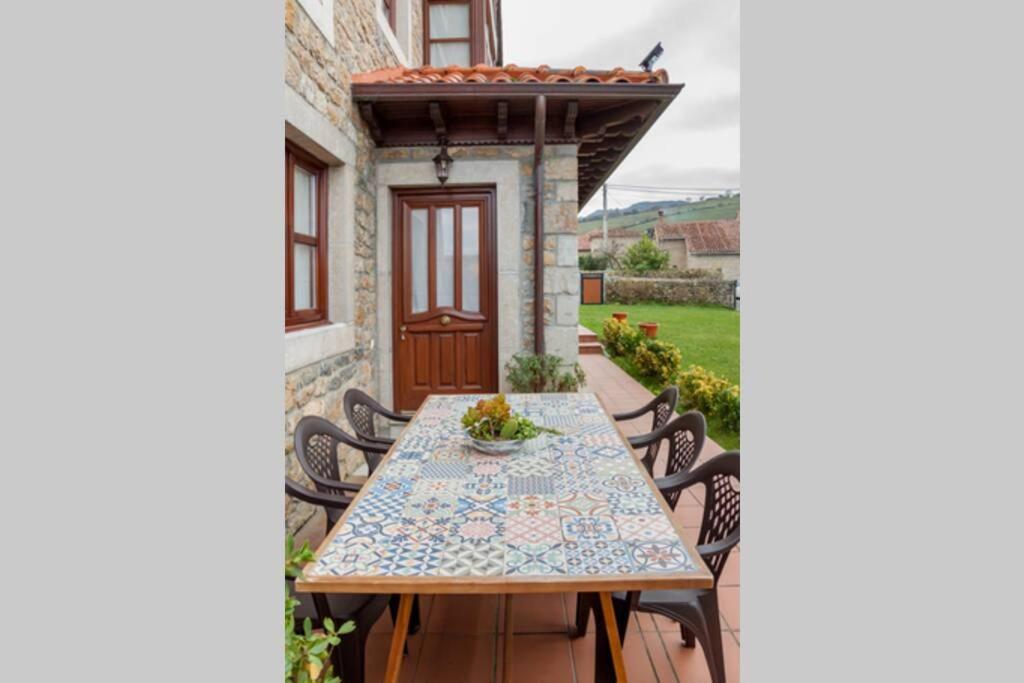 La Casona De La Bisa Villa Colombres Dış mekan fotoğraf